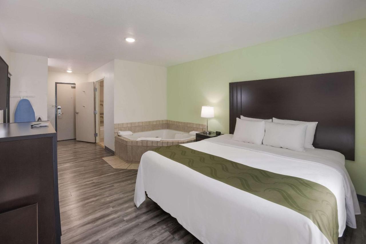 Quality Inn & Suites Clayton, Nm Luaran gambar