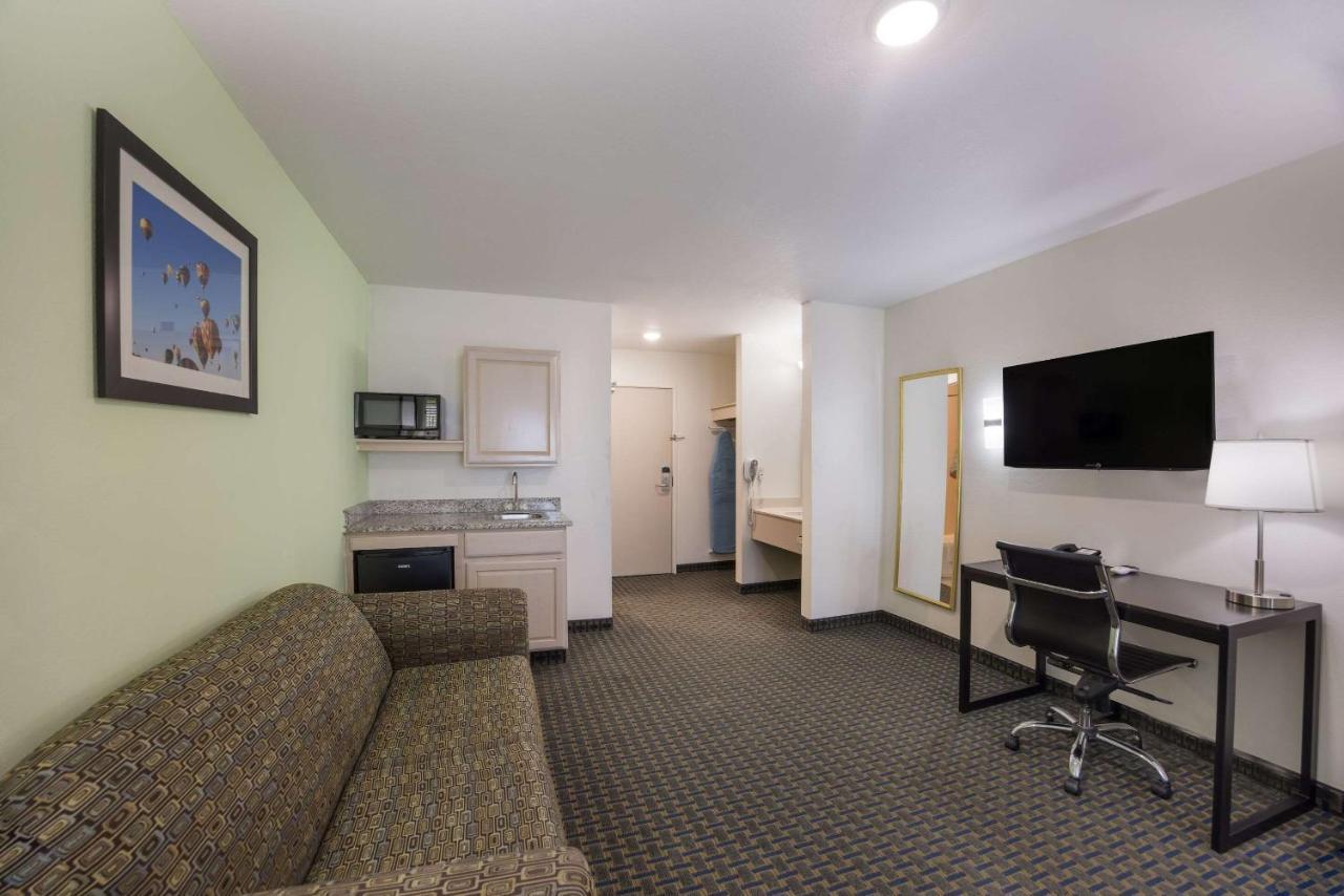 Quality Inn & Suites Clayton, Nm Luaran gambar