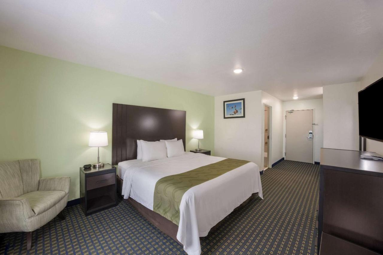 Quality Inn & Suites Clayton, Nm Luaran gambar