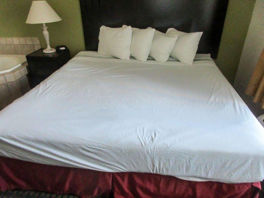 Quality Inn & Suites Clayton, Nm Luaran gambar