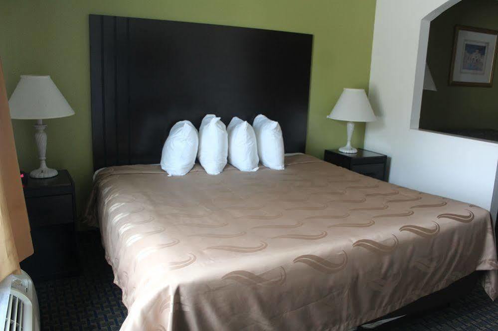 Quality Inn & Suites Clayton, Nm Luaran gambar